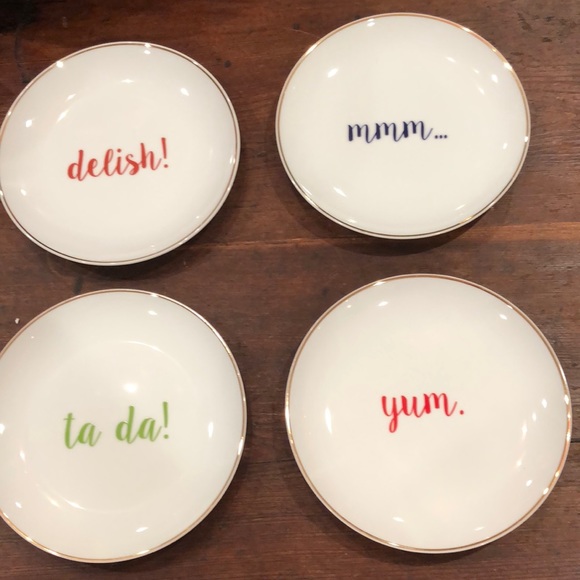 Other - Elegant Desert Plates